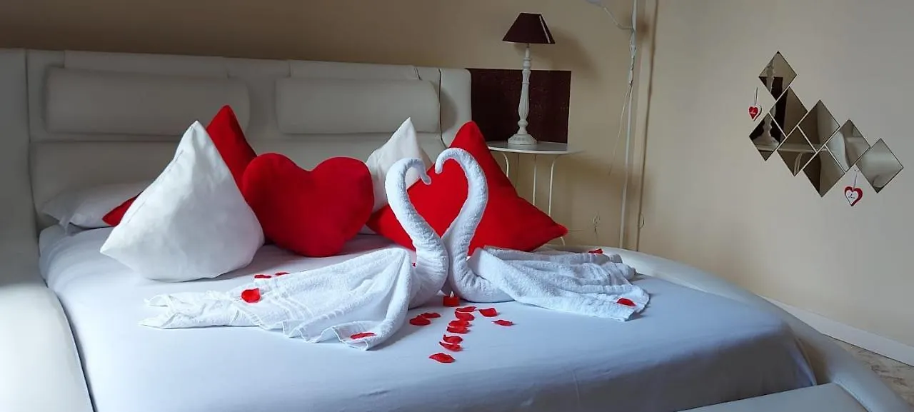 B&B Baciami Ancora Bari Bed & Breakfast