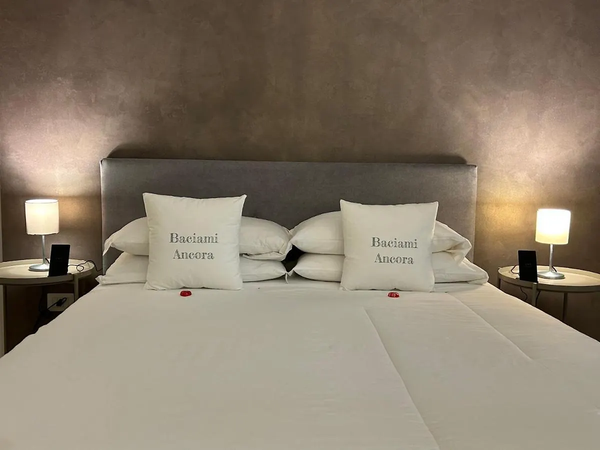 B&B Baciami Ancora Bari 3*,  Italië