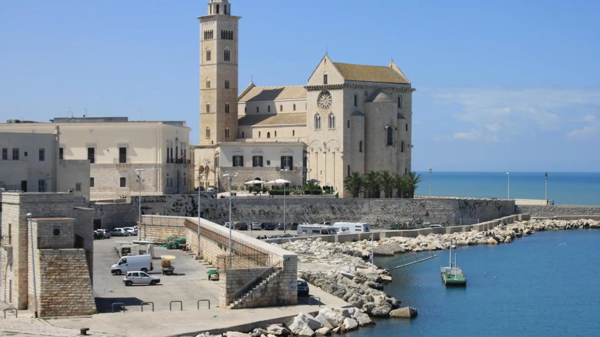 B&B Baciami Ancora Bari Bed & Breakfast