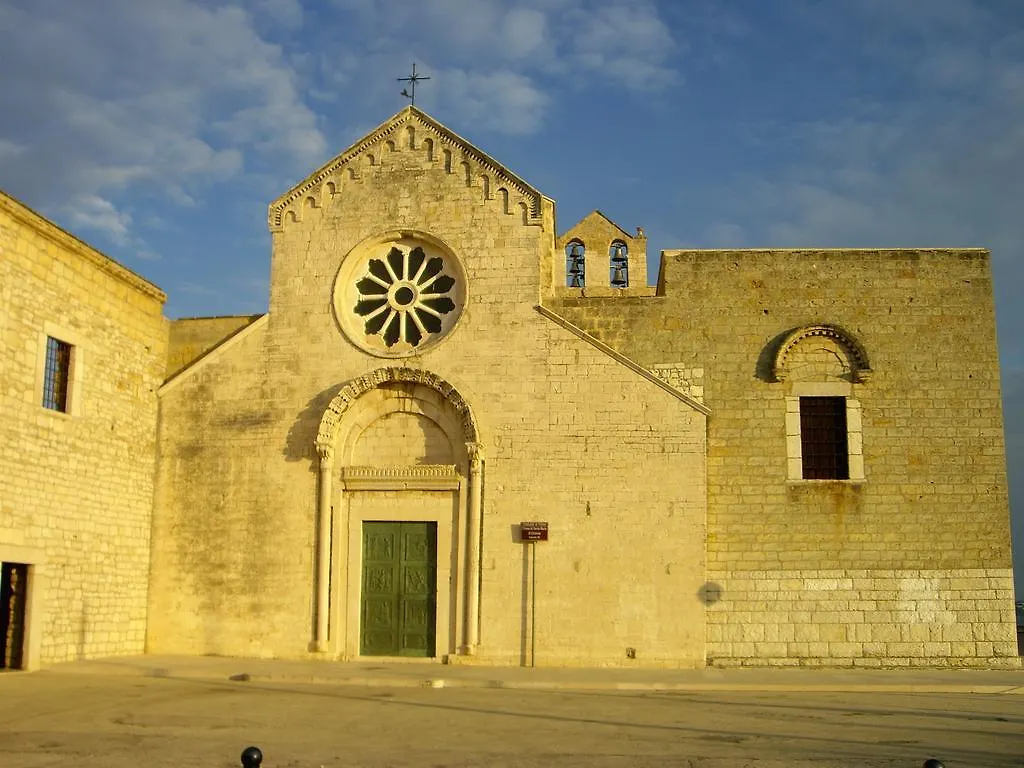 B&B Baciami Ancora Bari 3*,